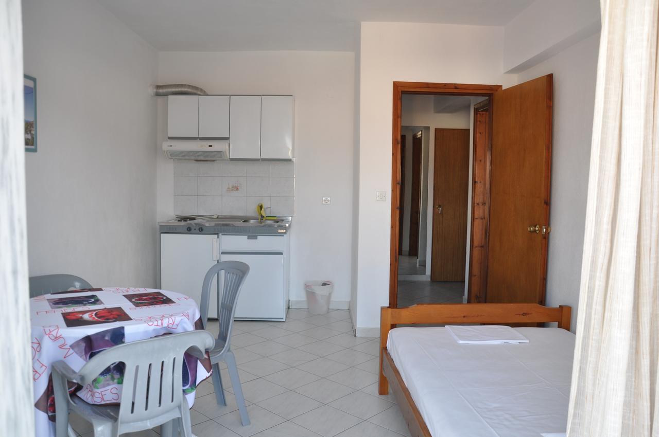 Apartments Stavroula Ηospitality Vrasná Eksteriør billede