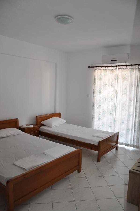 Apartments Stavroula Ηospitality Vrasná Eksteriør billede